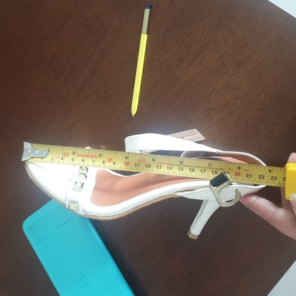 Stilettoes - Picture 6 of 6